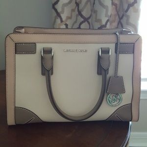 Michael Kors Tote